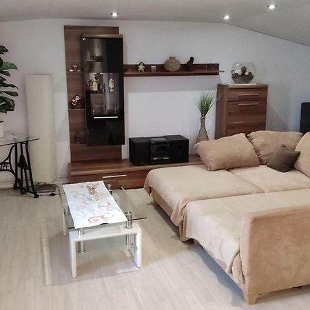 Rötha Leipzig-Neuseeland-Ferienwohnung מראה חיצוני תמונה